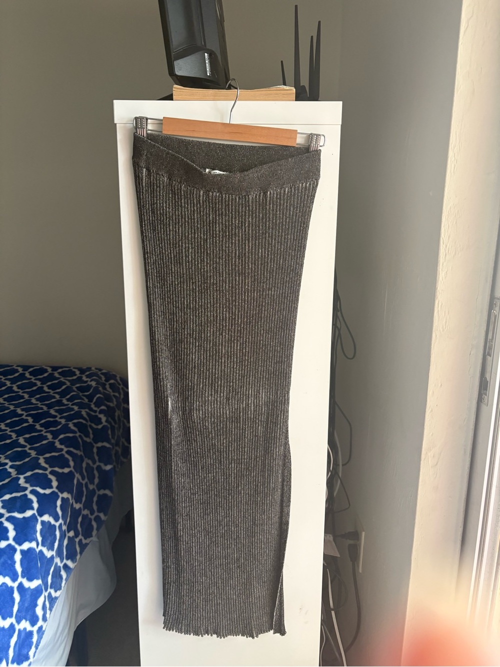 Zara Metallic Ribbed Midi Skirt in Gray